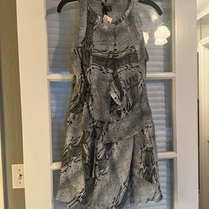 New chiffon snake print dress